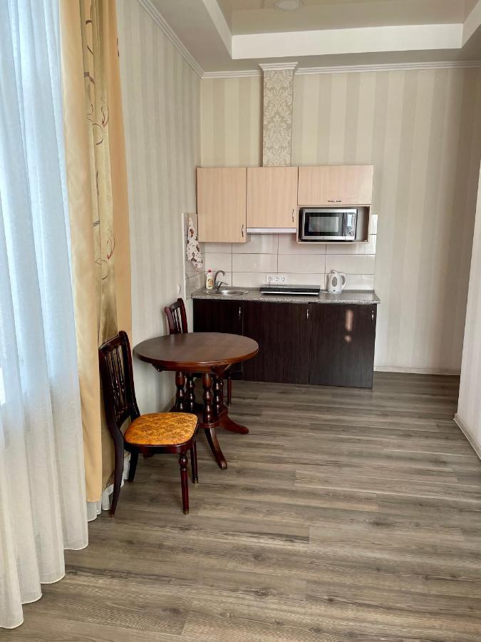 Apartment Studio -Біля Вокзалу-Недалеко Від Центру-Городоцька 151 Lemberg Exterior foto